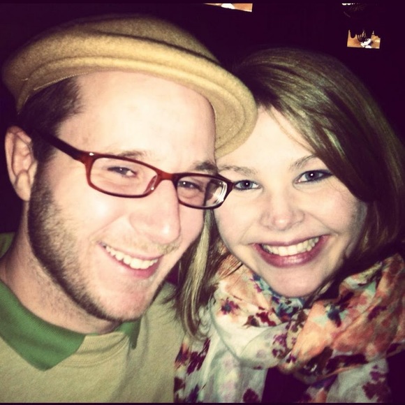 Meet your Posher, Amanda - Picture 1 of 1